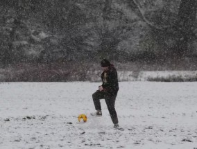 英国将迎来零下5摄氏度的寒流，550英里长的雪墙将沿着这条路线前进